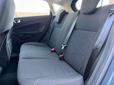 Ford Fiesta 1.5 TDCi 75CV 5 porte Titanium (11)
