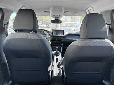 Peugeot 2008 PureTech 100 S&S Active Pack (17)