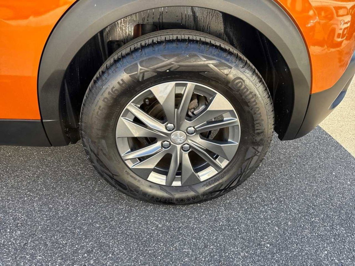 Peugeot 2008 PureTech 100 S&S Active Pack (20)
