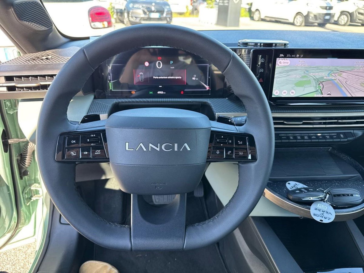 Lancia Ypsilon 1.2 LX 100cv (12)