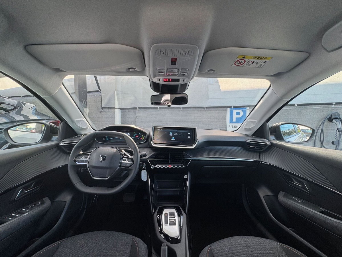 Peugeot 208 Turbo 110 S&S 5 porte Allure (8)