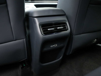 Geely Starray Starray EM-i 1.5 phev Pro auto (14)