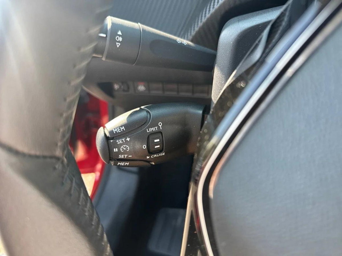 Peugeot 208 PureTech 75 Stop&Start 5 porte Active (11)