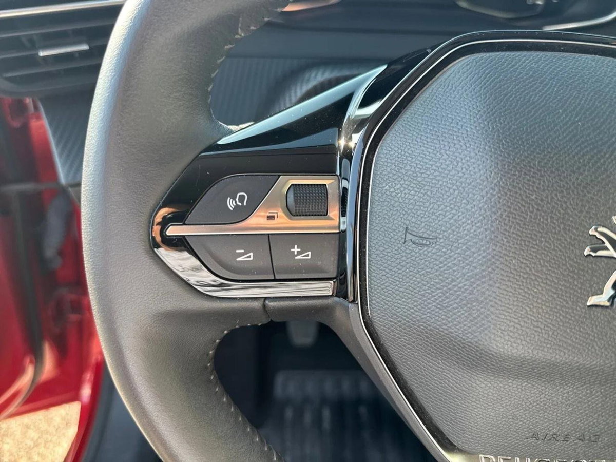 Peugeot 208 PureTech 75 Stop&Start 5 porte Active (12)