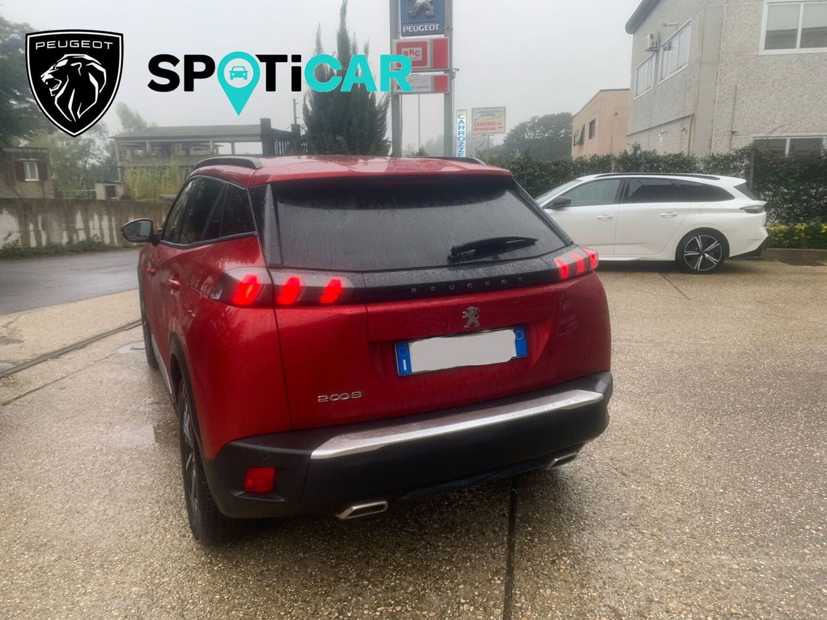 Peugeot 2008 PureTech 100 S&S Allure Pack (6)