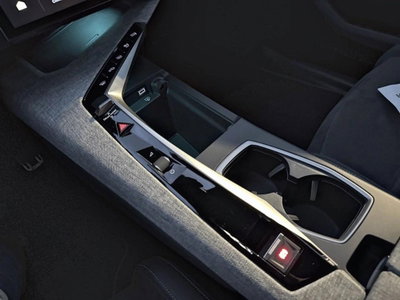 Peugeot 5008 1.2 hybrid 48V GT 136cv e-dcs 6 (12)
