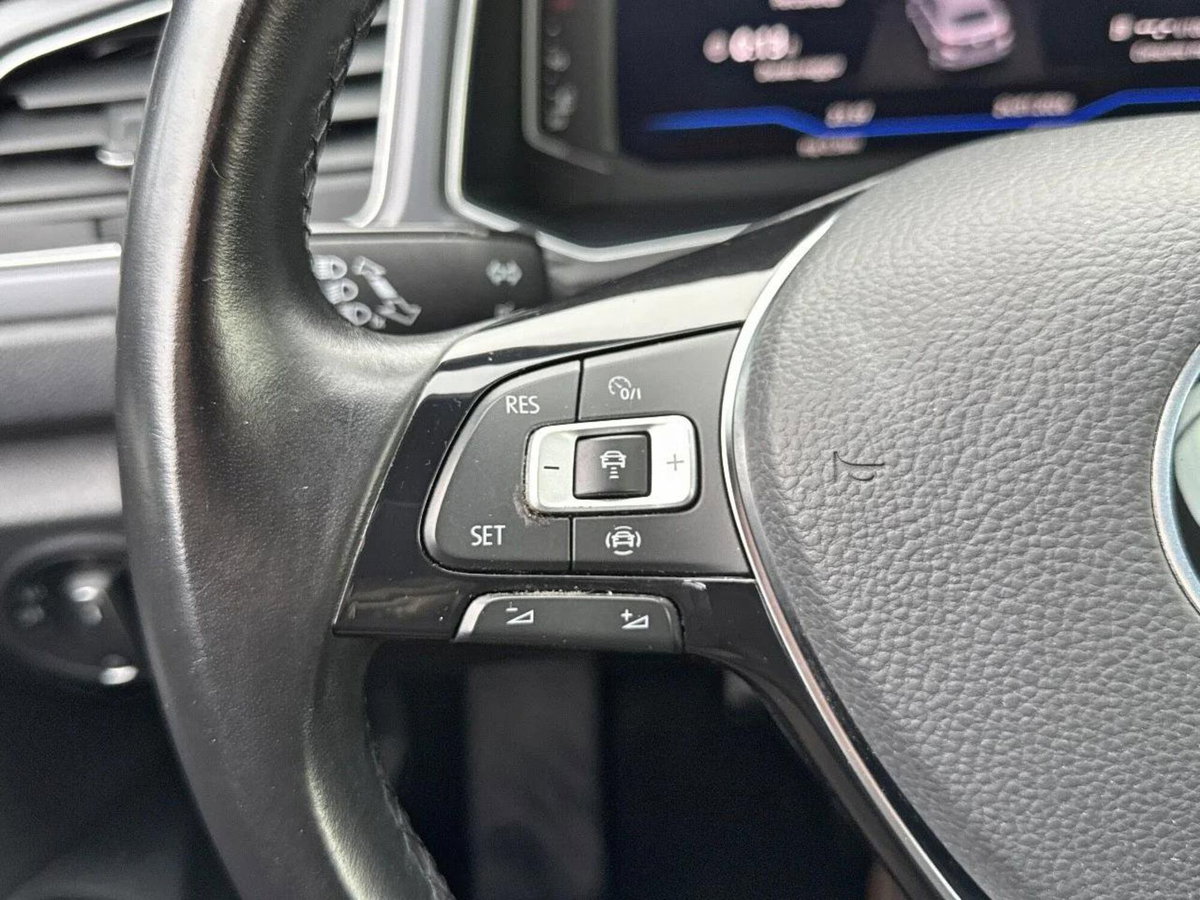 Volkswagen T-Roc Cabrio 1.5 TSI ACT DSG Style (12)