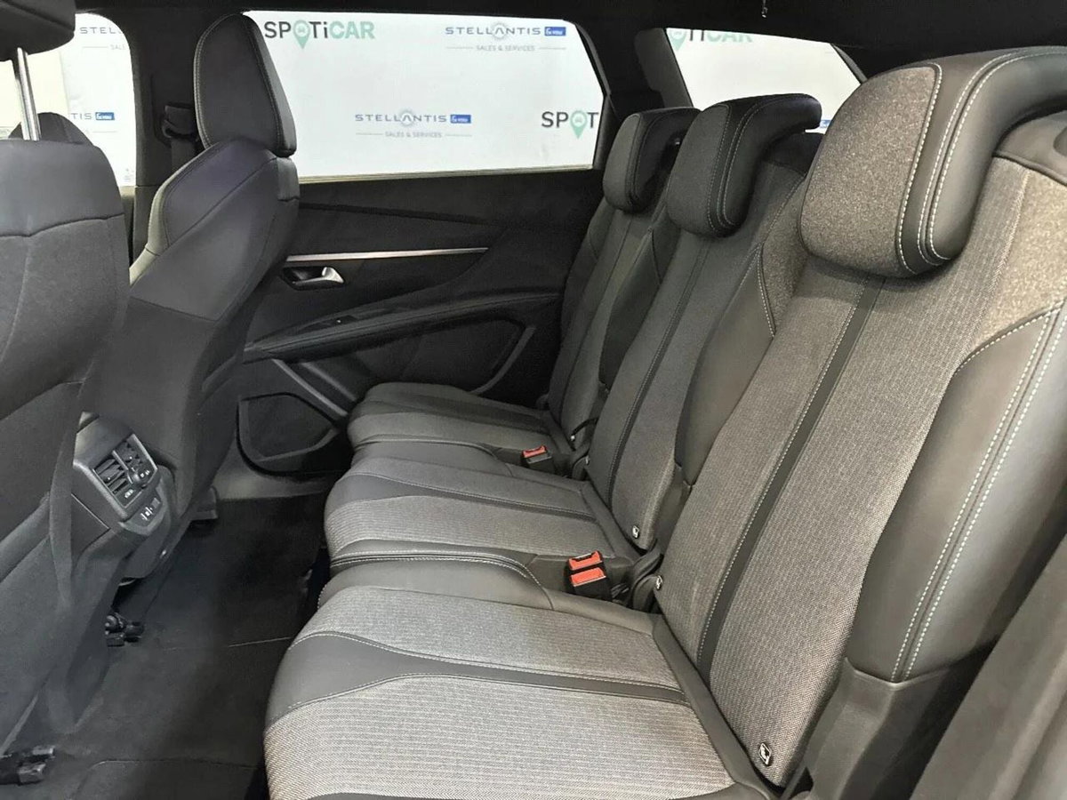 Peugeot 5008 1.5 bluehdi Allure Pack s&s 130cv eat8 (18)
