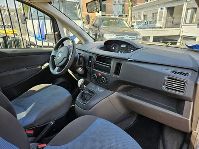 Fiat Idea 1.2 16V Active (11)