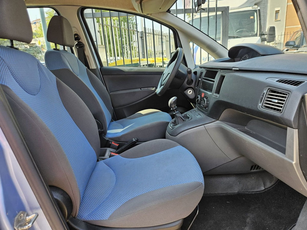 Fiat Idea 1.2 16V Active (12)