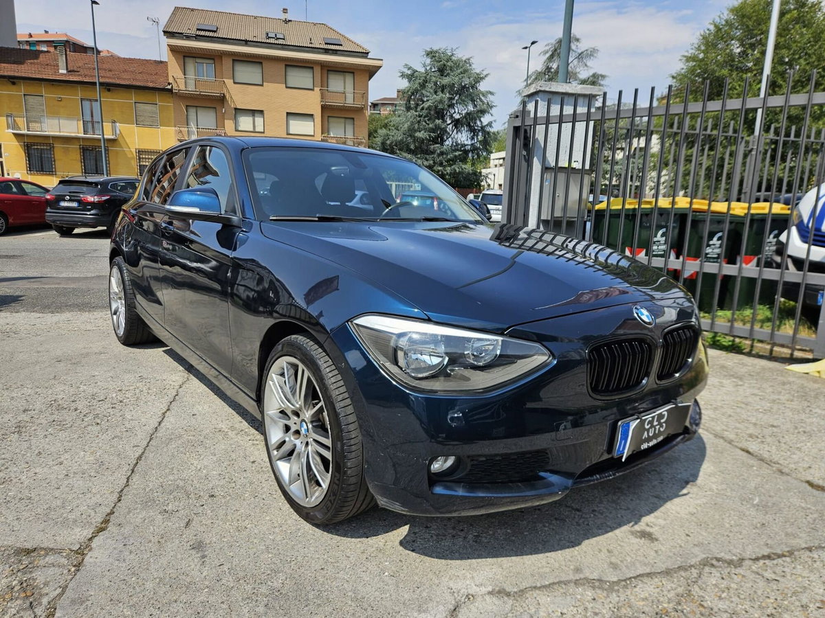 BMW Serie 1 3p. 118d xDrive 3p. Urban (3)