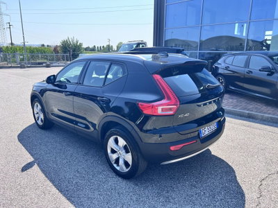 Volvo XC40 T3 Geartronic Momentum Pro (4)