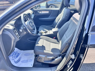 Volvo XC40 T3 Geartronic Momentum Pro (5)