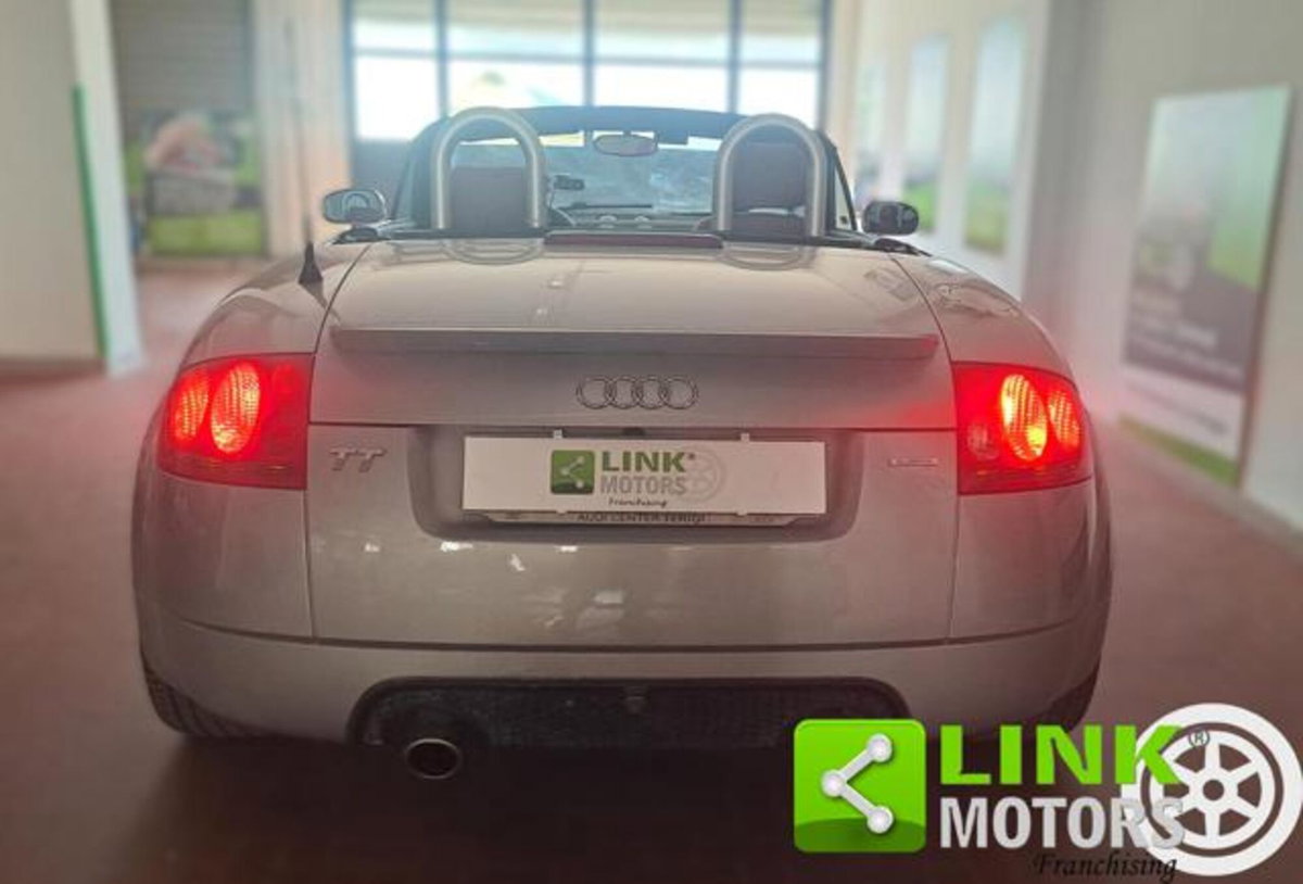 Audi TT Cabrio 1.8 T 20V 225 CV cat quattro (18)