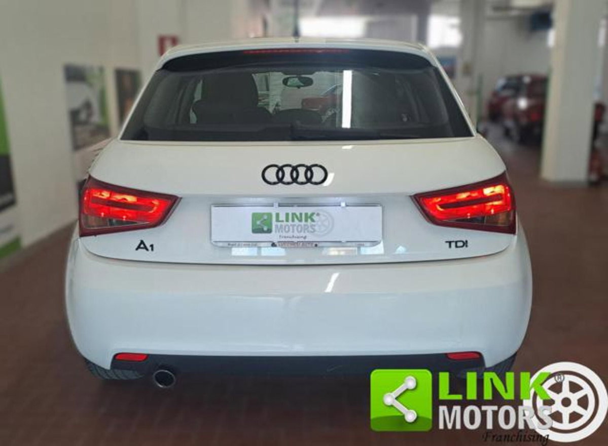 Audi A1 Sportback 1.6 TDI S tronic S line edition plus (10)