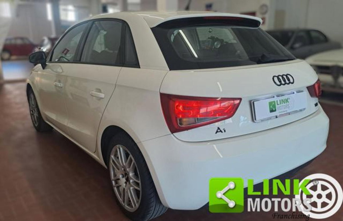 Audi A1 Sportback 1.6 TDI S tronic S line edition plus (11)