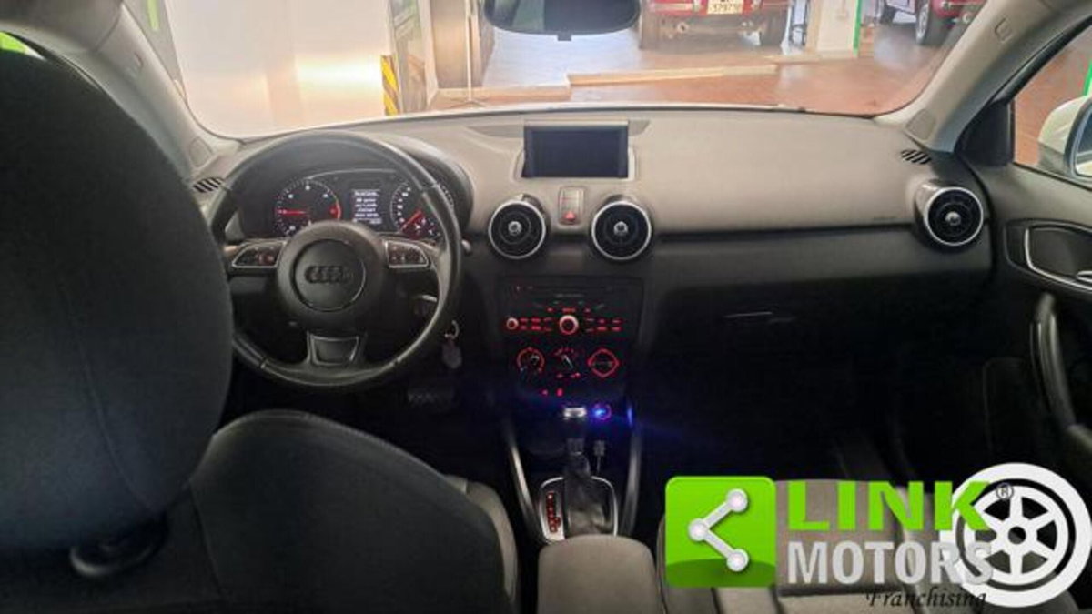 Audi A1 Sportback 1.6 TDI S tronic S line edition plus (18)