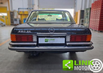 Mercedes-Benz 280 280 SE (11)