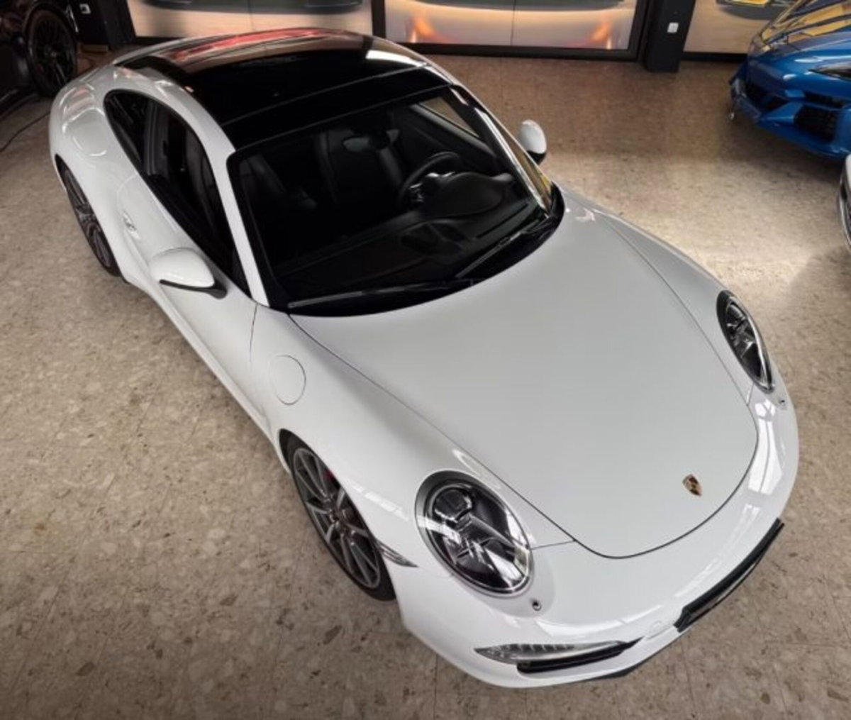 Porsche 911 Coupé 3.8 Carrera S (5)