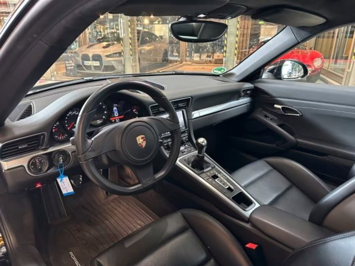 Porsche 911 Coupé 3.4 Carrera (12)