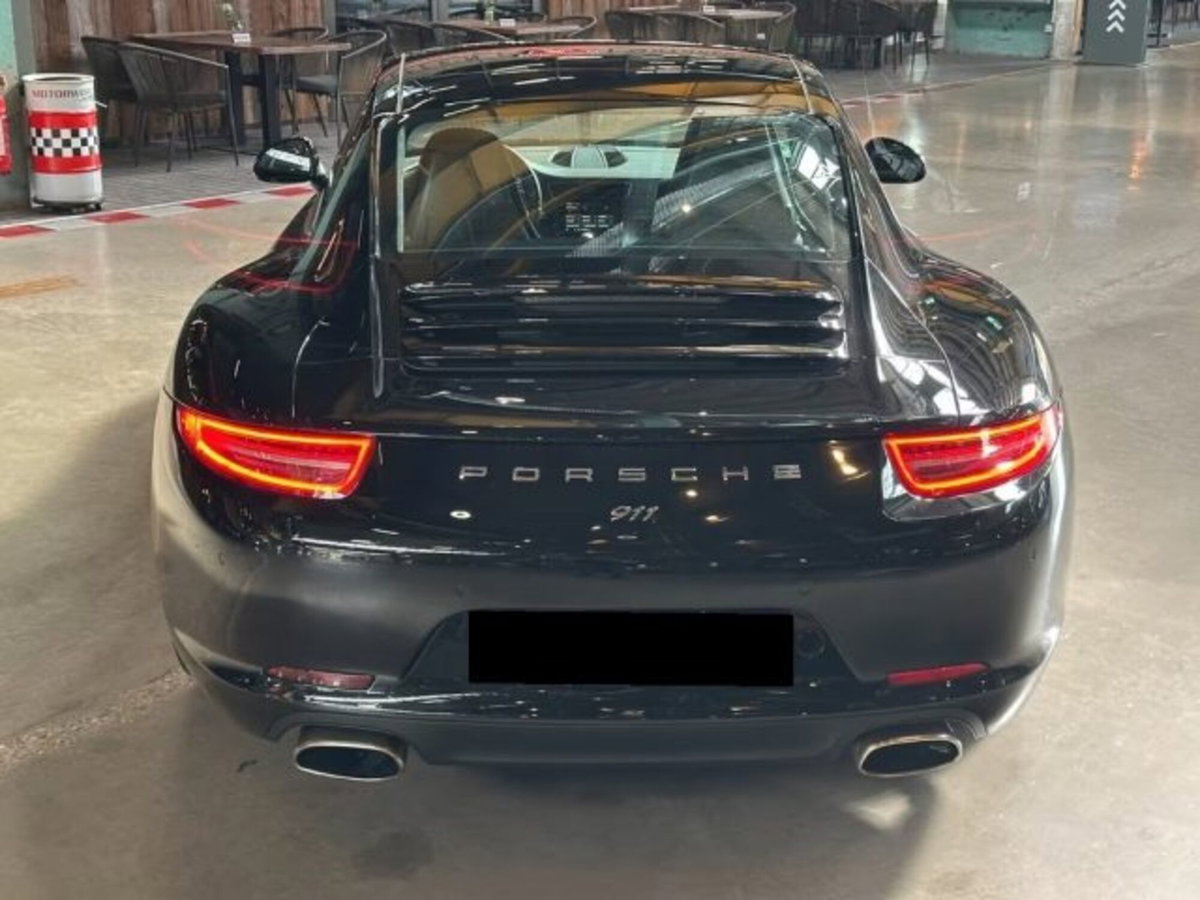Porsche 911 Coupé 3.4 Carrera (6)