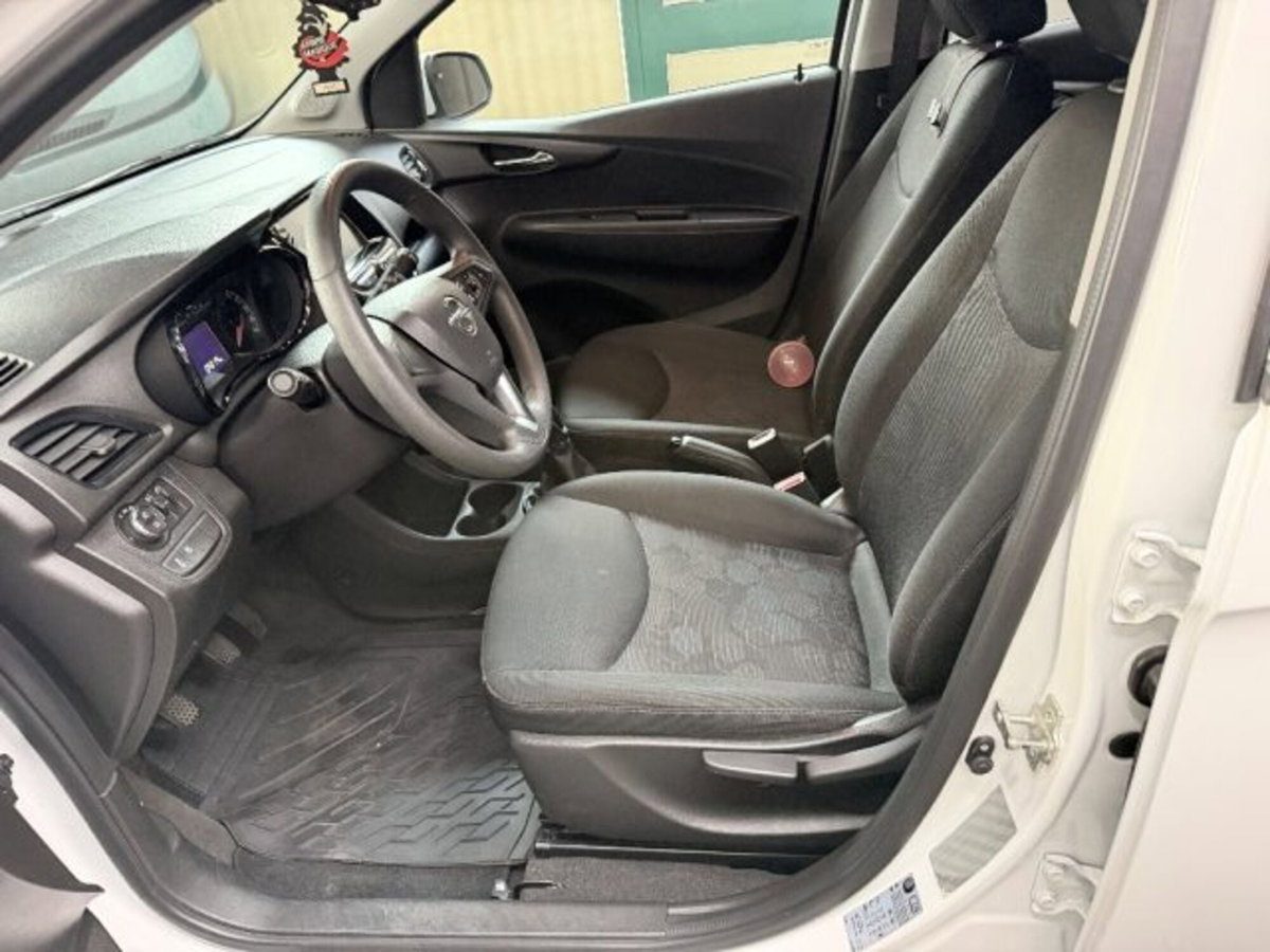 Opel Karl Rocks 1.0 75 CV (12)