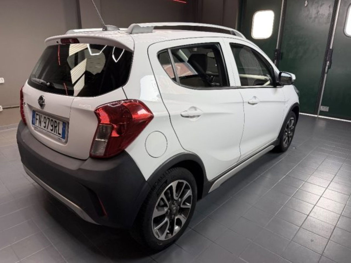 Opel Karl Rocks 1.0 75 CV (7)
