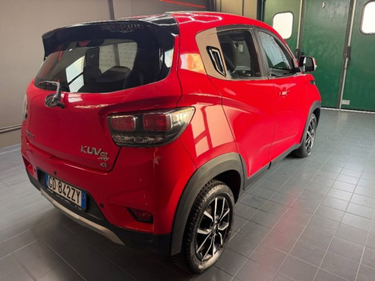 Mahindra KUV100 1.2 K8 (6)