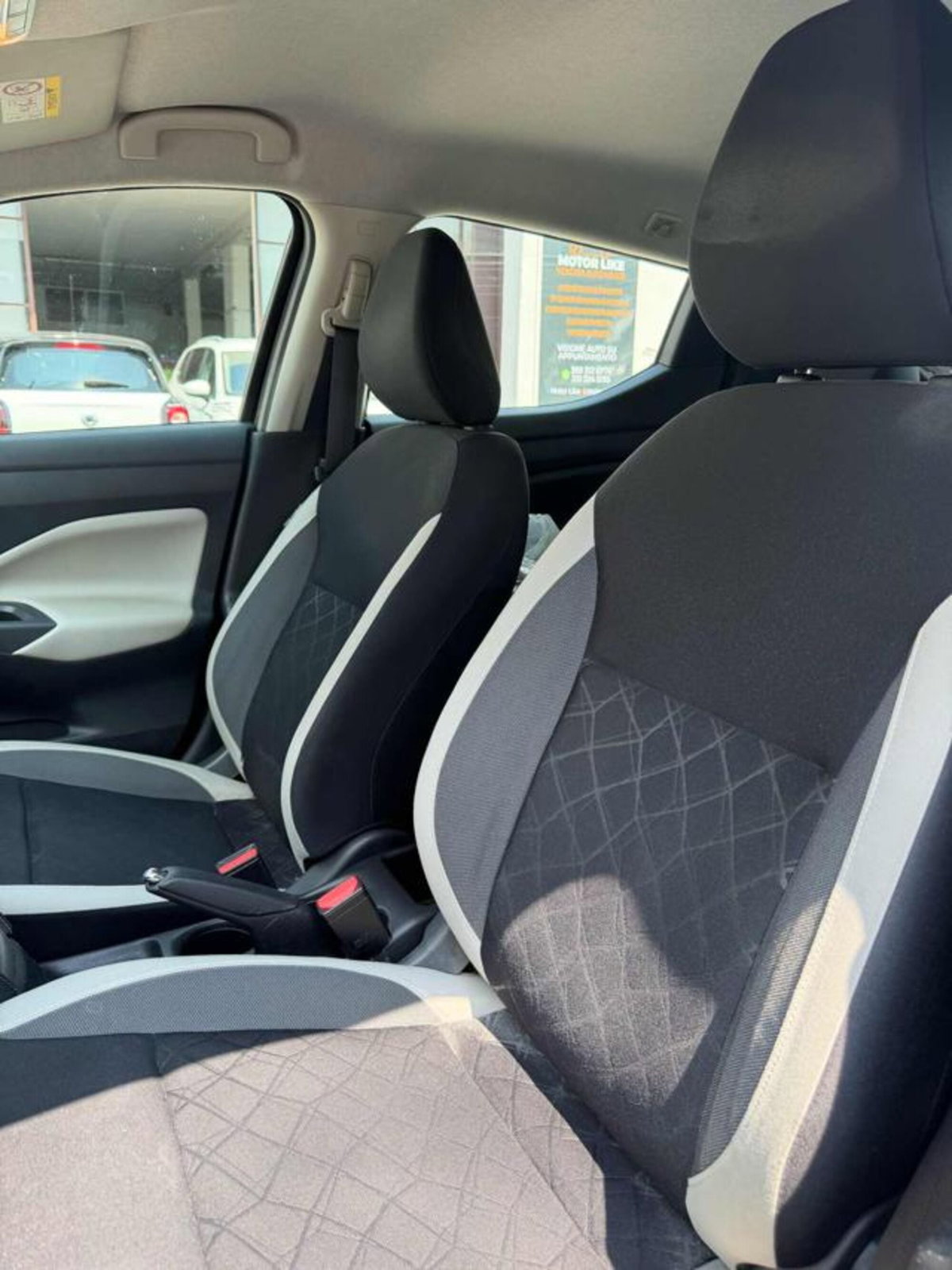 Nissan Micra 0.9 IG-T 12V 5 porte N-Connecta (10)