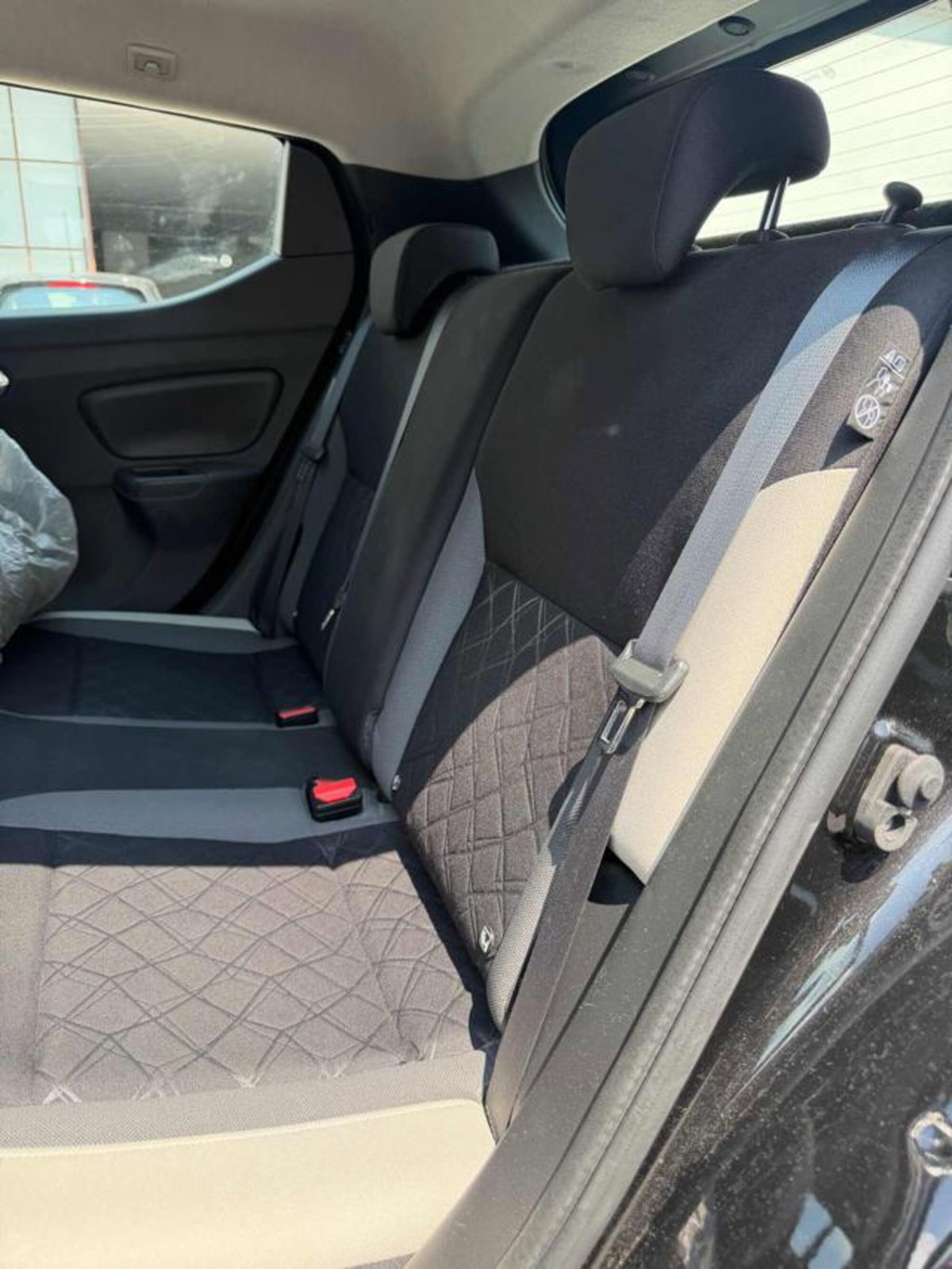 Nissan Micra 0.9 IG-T 12V 5 porte N-Connecta (11)