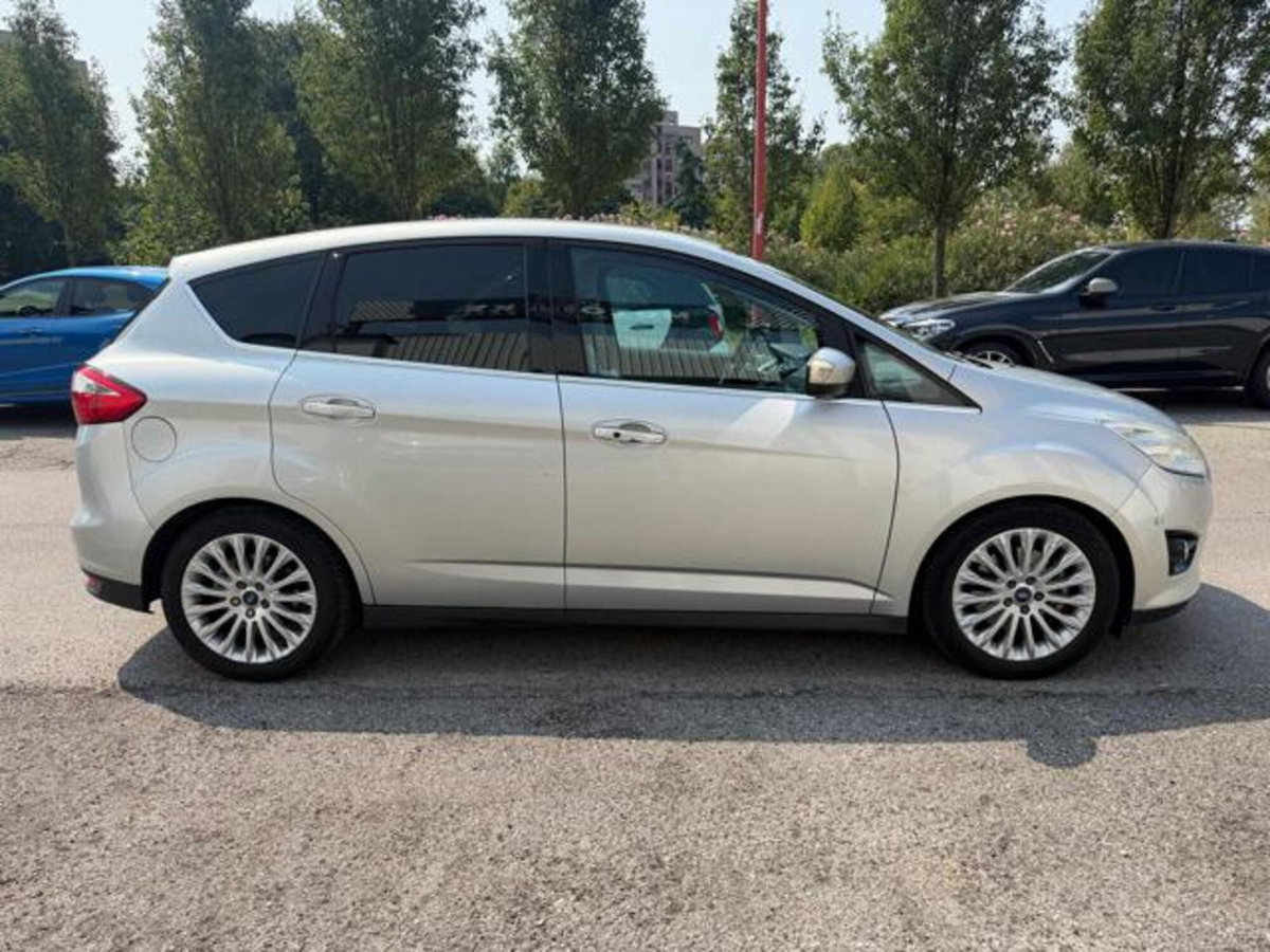 Ford C-Max 1.6 EcoBoost 150CV Titanium (6)