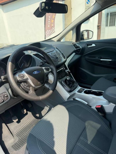 Ford C-Max 1.6 EcoBoost 150CV Titanium (9)