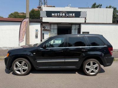 Jeep Grand Cherokee 6.1 V8 HEMI SRT-8 (3)