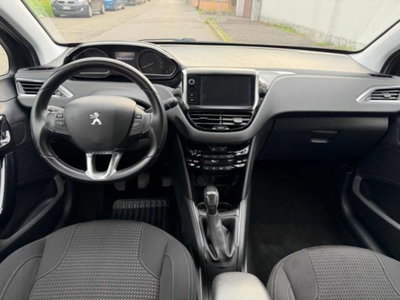 Peugeot 208 68 5 porte Active (12)
