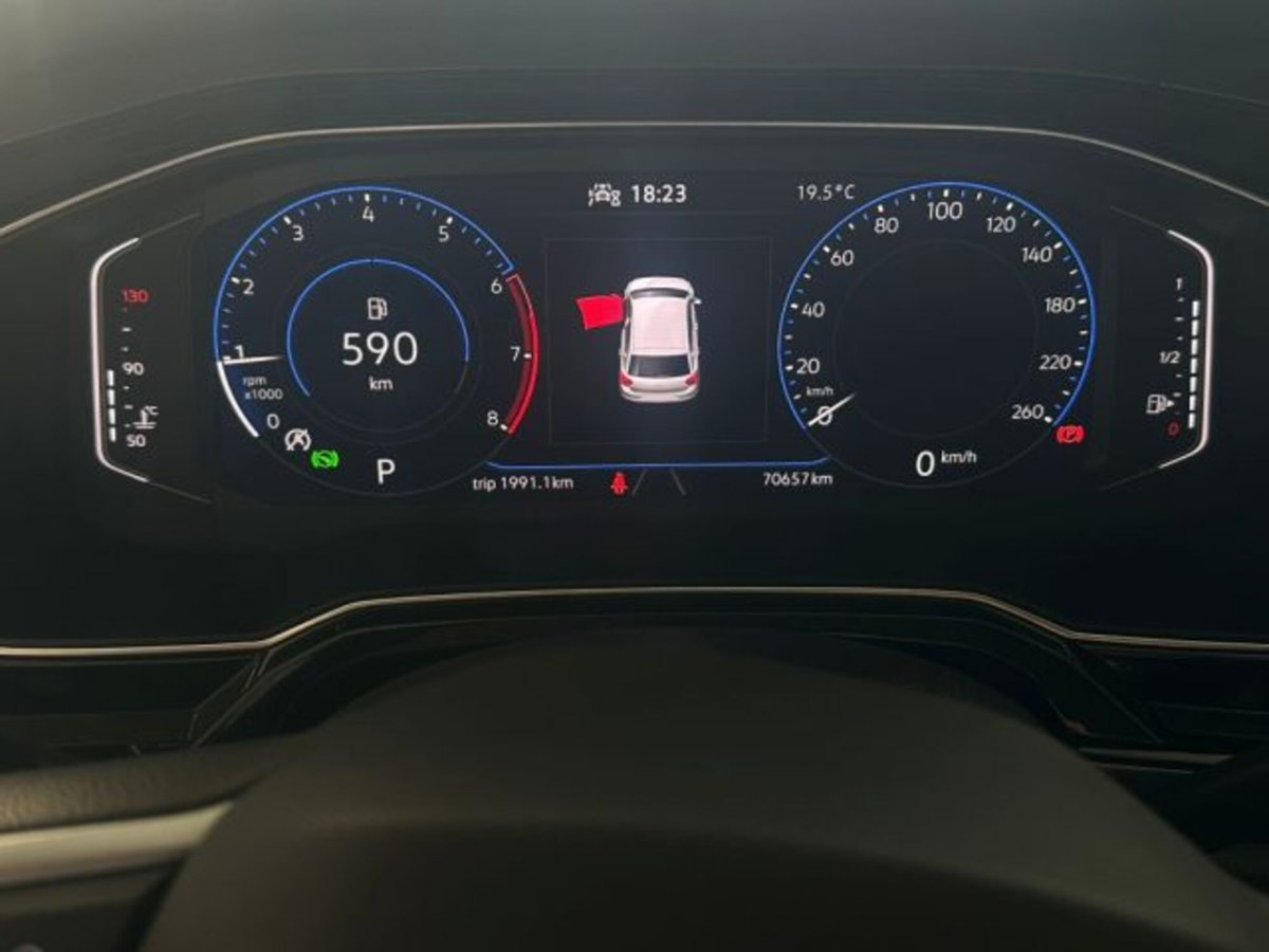 Volkswagen Polo 1.0 TSI 110 CV DSG Style (12)