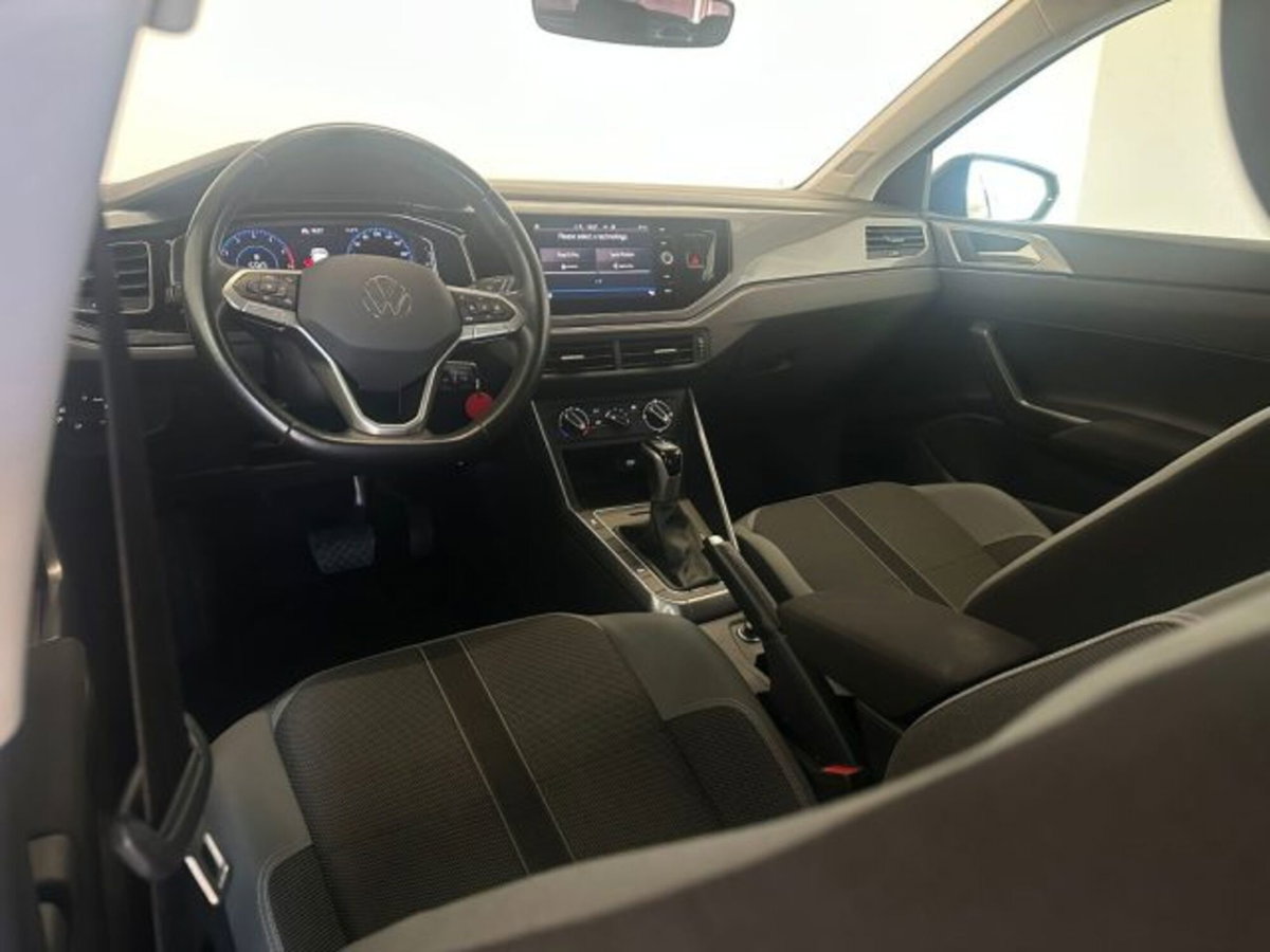 Volkswagen Polo 1.0 TSI 110 CV DSG Style (17)
