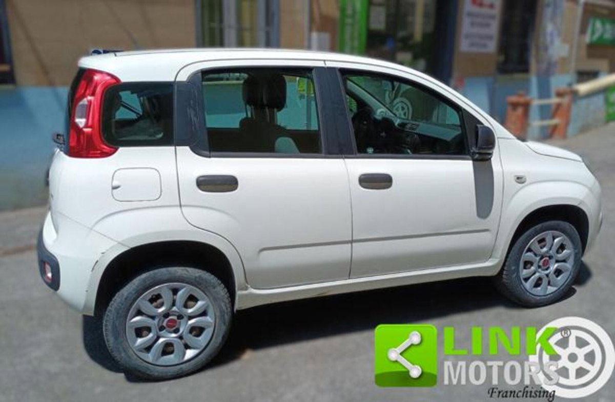 Fiat Panda 0.9 TwinAir Turbo Natural Power Lounge (4)