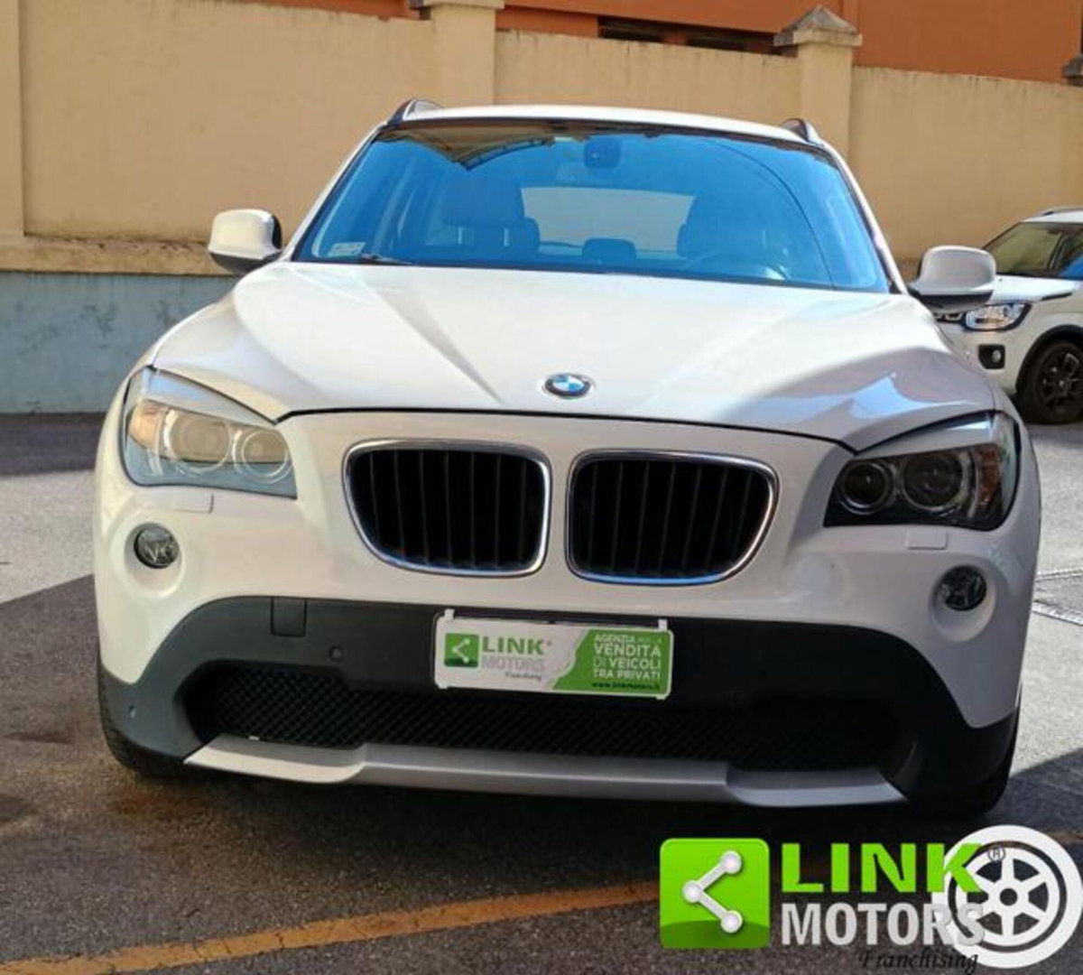BMW X1 sDrive18d (2)