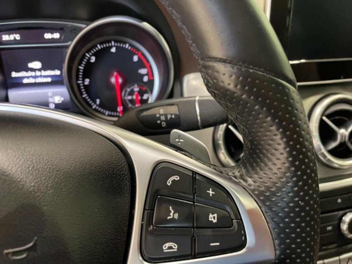 Mercedes-Benz CLA 220 d 4Matic Automatic Sport (19)
