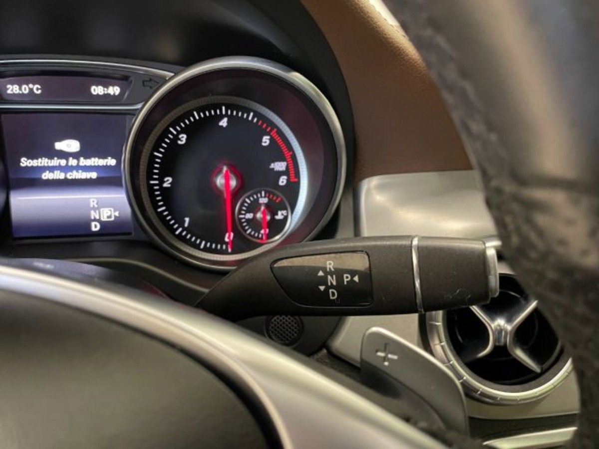 Mercedes-Benz CLA 220 d 4Matic Automatic Sport (9)