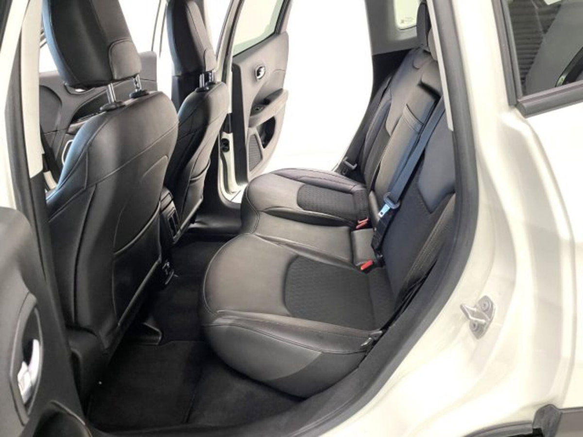 Jeep Compass 1.3 T4 190CV PHEV AT6 4xe Limited (7)