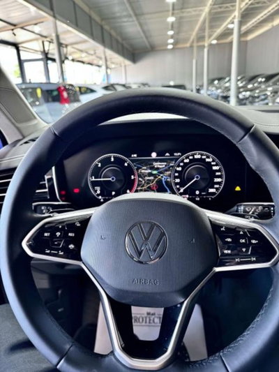 Volkswagen Touareg 3.0 V6 tdi scr R-Line Final Edition 231cv auto (13)