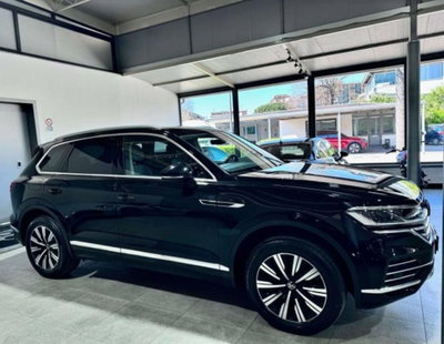 Volkswagen Touareg 3.0 V6 tdi scr R-Line Final Edition 231cv auto (6)
