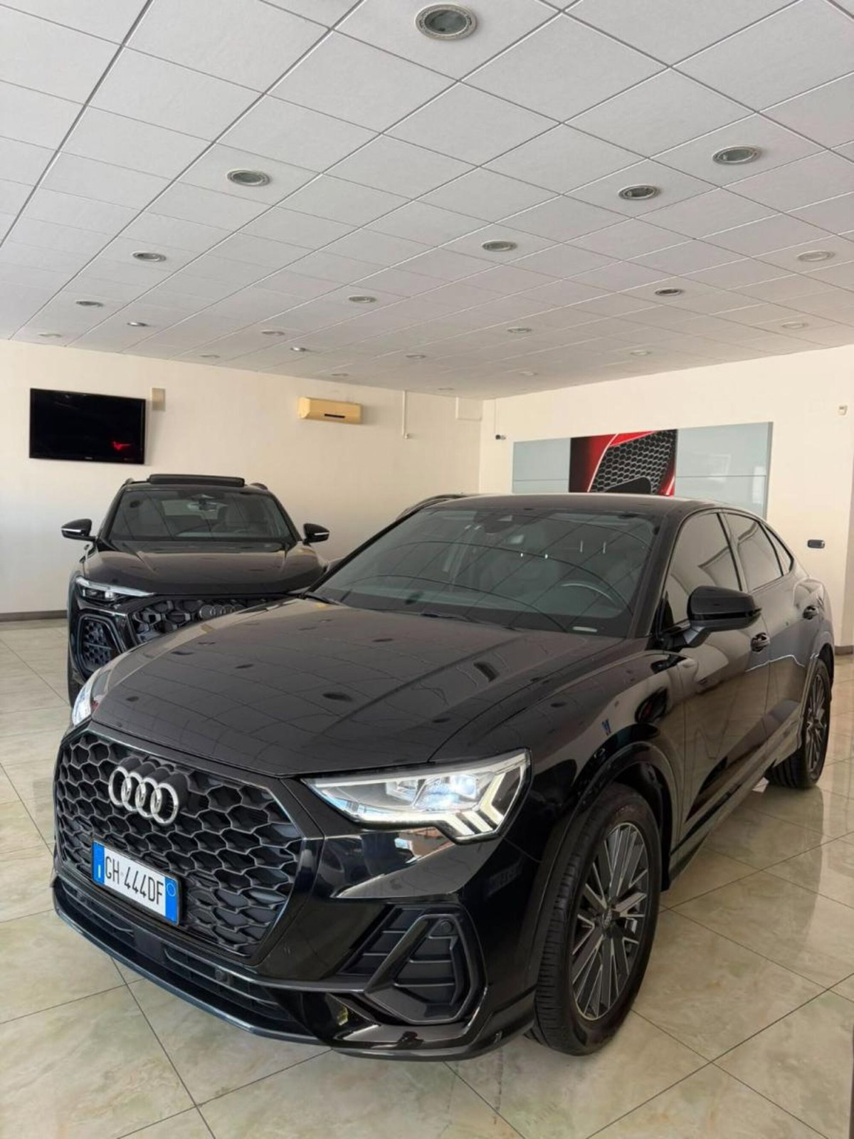 Audi Q3 Sportback 35 TFSI S line edition (2)