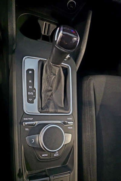 Audi Q2 Q2 35 TDI quattro S tronic Admired Advanced (12)