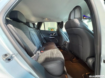 Mercedes-Benz GLC EQ 300 AMG Line Premium 4matic (11)