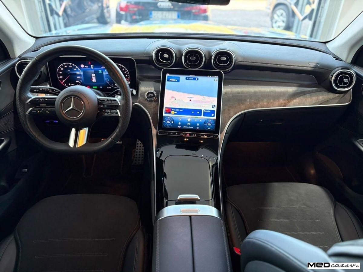 Mercedes-Benz GLC EQ 300 AMG Line Premium 4matic (15)
