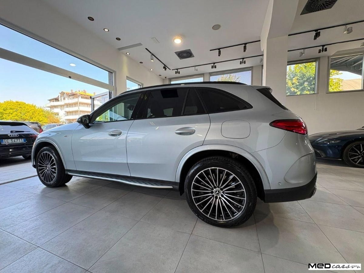 Mercedes-Benz GLC EQ 300 AMG Line Premium 4matic (8)