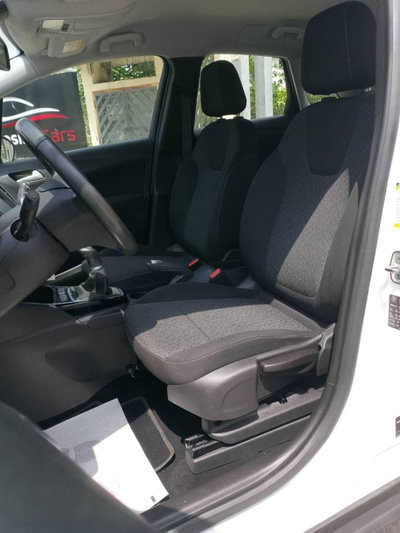 Opel Crossland X 1.2 12V Innovation (10)
