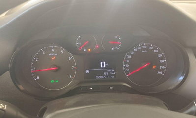 Opel Crossland X 1.2 12V Innovation (15)